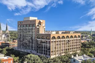 300 Bull St, Savannah, GA 31401 - Photo 42