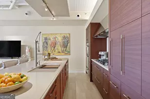 300 Bull St, Savannah, GA 31401 - Photo 26