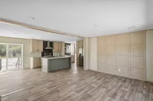 123 Daniel St, Waynesville, GA 31566 - Photo 2