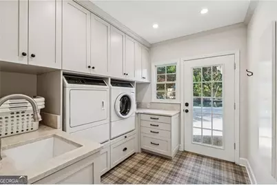 2010 Rivermeade Way NW, Atlanta, GA 30327 - Photo 32