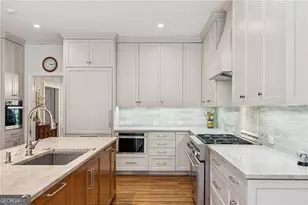 2010 Rivermeade Way NW, Atlanta, GA 30327 - Photo 10