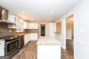 2820 Spring Ridge Cir, Snellville, GA 30039 - Photo 6