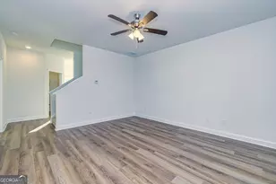 203 Ashley Dr, Griffin, GA 30224 - Photo 18