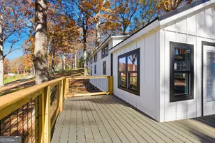 527 Saunders Rd, Franklin, NC 28734 - Photo 6