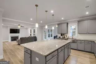 813 Entrenchment Ridge Ct, Kennesaw, GA 30152 - Photo 16
