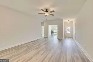 170 Foxridge Ct, Metter, GA 30439 - Photo 4