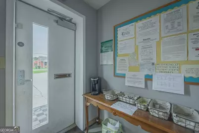 61 Grizzle Street, Royston, GA 30662 - Photo 6