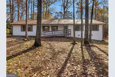 8228 Lullwater Court, Jonesboro, GA 30236 - Photo 2