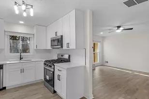 8228 Lullwater Ct, Jonesboro, GA 30236 - Photo 10