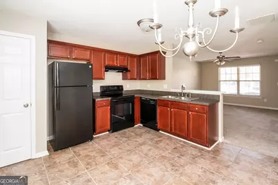 3034 Broadleaf Trail, Fairburn, GA 30213 - Photo 8