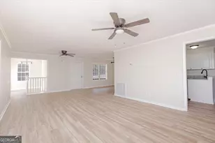 105 Oak Lake Dr, Perry, GA 31069 - Photo 16