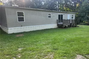 340 Pat Rich Dr, Canton, GA 30115 - Photo 2