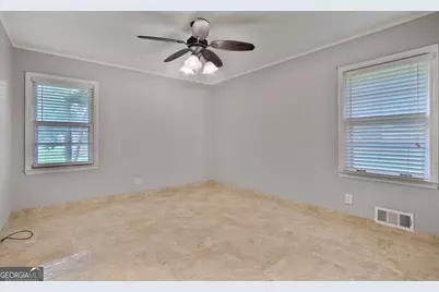 1254 NE Woodland Road, Conyers, GA 30012 - Photo 10