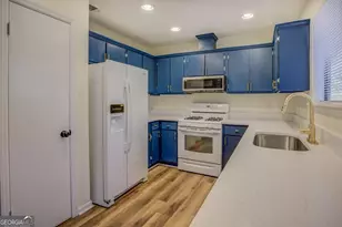 8896 Wellston Ct, Jonesboro, GA 30238 - Photo 14