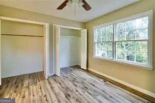 321 Tarragon Way, Atlanta, GA 30331 - Photo 8