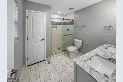 150 Georgia Avenue, Barnesville, GA 30204 - Photo 26