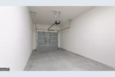 2070 Crossing Road, Stone Mountain, GA 30088 - Photo 34