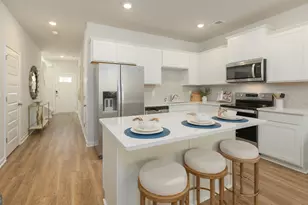 2066 Crossing Rd, Stone Mountain, GA 30088 - Photo 14