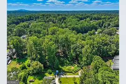 1034 Redwood Court, Norcross, GA 30093 - Photo 10