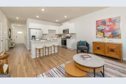 2072 Crossing Road, Stone Mountain, GA 30088 - Photo 16