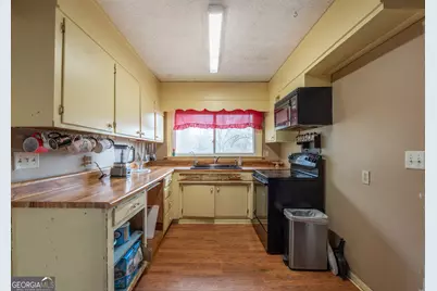 3209 Hall Drive, Gainesville, GA 30501 - Photo 14