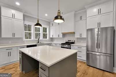 3369 Dodson Drive, East Point, GA 30344 - Photo 14