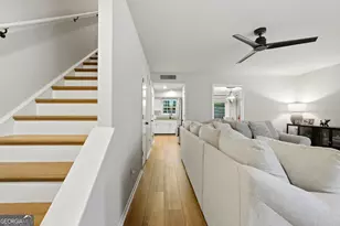 645 Anderson Walk, Marietta, GA 30062 - Photo 2