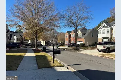 4020 Preserve Lane, Snellville, GA 30039 - Photo 2
