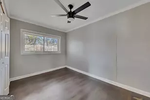 1040 Herndon St NW, Atlanta, GA 30318 - Photo 16