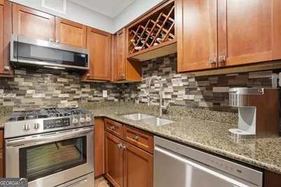 2479 Peachtree Road NE #APT 1401, Atlanta, GA 30305 - Photo 10