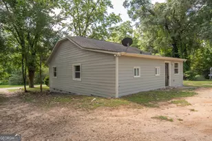 105 Poplar St, Hogansville, GA 30230 - Photo 8
