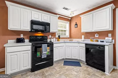 225 Long Creek Drive, Covington, GA 30016 - Photo 8