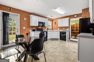 225 Long Creek Dr, Covington, GA 30016 - Photo 6