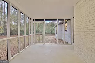 716 Ebenezer Rd, Fayetteville, GA 30215 - Photo 14