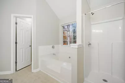 2951 Two Lake Circle, Atlanta, GA 30349 - Photo 18