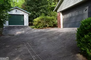 201 Clairmont Dr, Warner Robins, GA 31088 - Photo 32