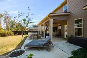 345 Darien Dr, Senoia, GA 30276 - Photo 4