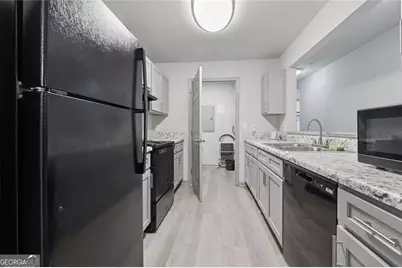 3102 Fairington Village Drive, Lithonia, GA 30038 - Photo 12