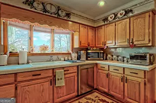 5753 Jackson Ln, Young Harris, GA 30582 - Photo 16