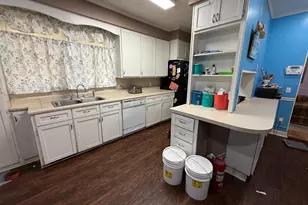 5828 Oak St, Eastman, GA 31023 - Photo 6