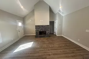 656 Highland Ave, Hartwell, GA 30643 - Photo 4