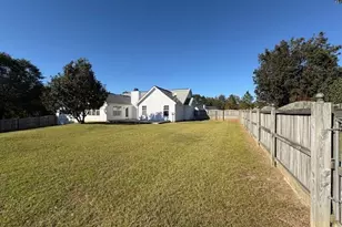 39 English Ct, Byron, GA 31008 - Photo 18