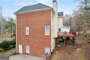 1811 Lake Cove Dr SW, Atlanta, GA 30331 - Photo 40