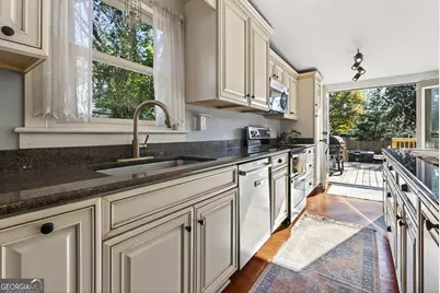 280 Pine Street, Madison, GA 30650 - Photo 16