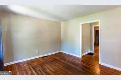 2982 Pearl Street #LEFT SIDE, East Point, GA 30344 - Photo 2