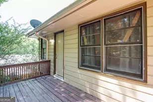 2982 Pearl St, East Point, GA 30344 - Photo 10