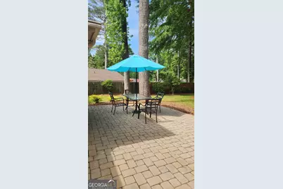 2132 Clairmont Road, Decatur, GA 30033 - Photo 8