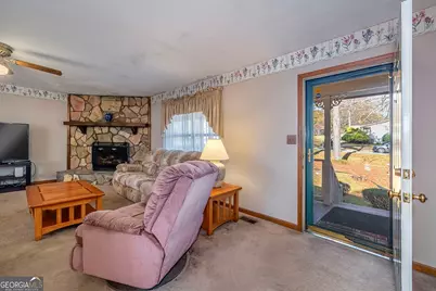 1914 Lullwater Circle, Jonesboro, GA 30236 - Photo 6