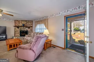 1914 Lullwater Cir, Jonesboro, GA 30236 - Photo 6