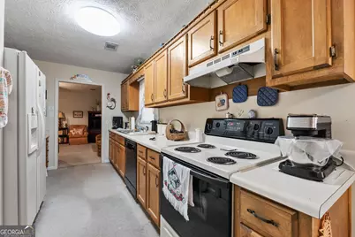 2203 Liberty Lane SW, Conyers, GA 30094 - Photo 10